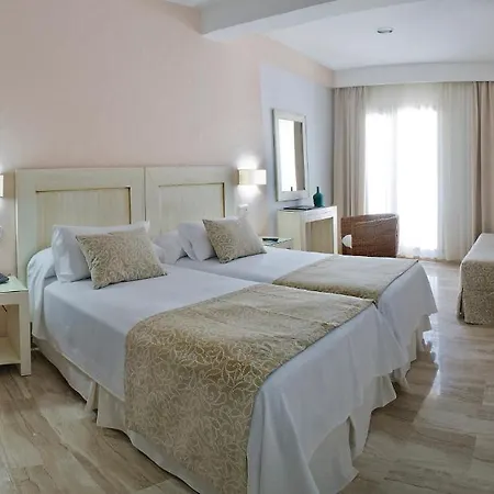Hotel Dona Lola Zahara 4*