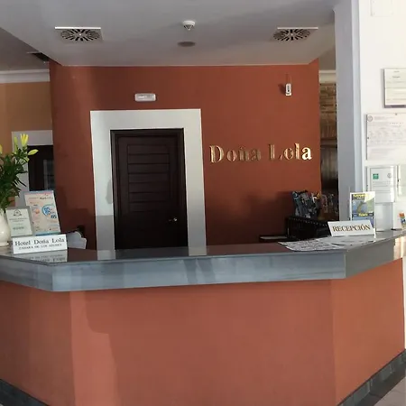 Dona Lola Zahara 4*